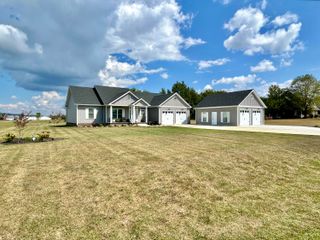 66 Beth Lane, Hustonville, KY 40437