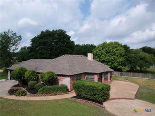 2216 Smith Bluff Road, Salado, TX 76571