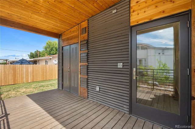 1959 Blackhawk Street, Aurora, CO 80011