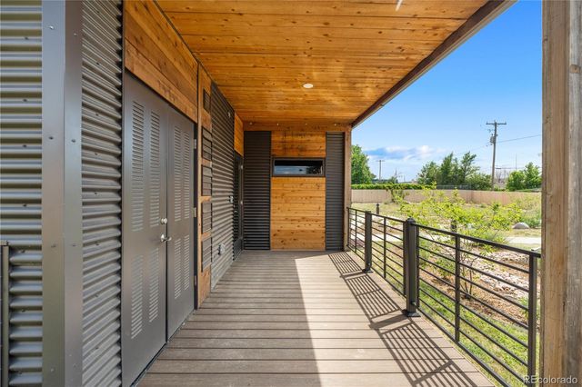 1959 Blackhawk Street, Aurora, CO 80011