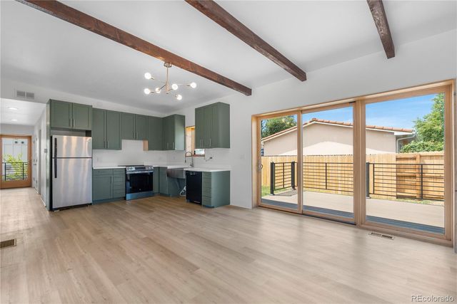 1959 Blackhawk Street, Aurora, CO 80011