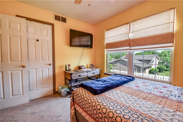 23851 Rockside Road, Bedford Heights, OH 44146