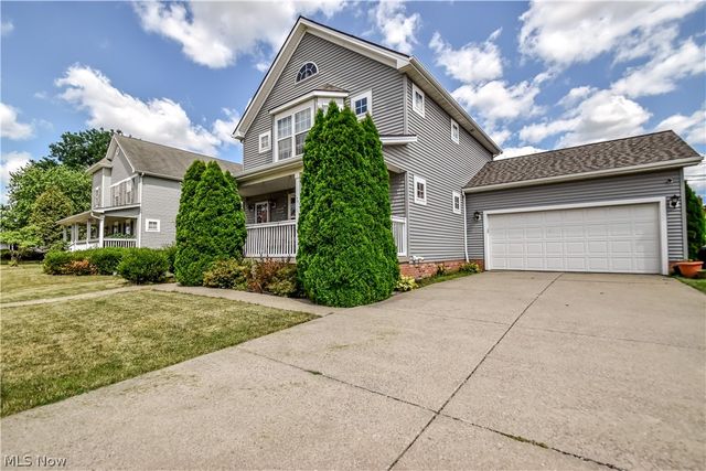 23851 Rockside Road, Bedford Heights, OH 44146