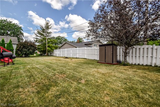 23851 Rockside Road, Bedford Heights, OH 44146