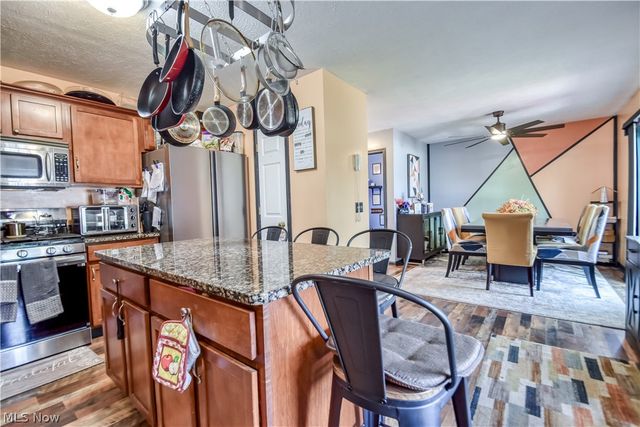 23851 Rockside Road, Bedford Heights, OH 44146