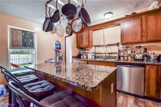 23851 Rockside Road, Bedford Heights, OH 44146