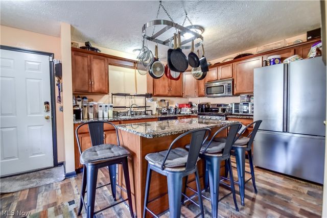 23851 Rockside Road, Bedford Heights, OH 44146