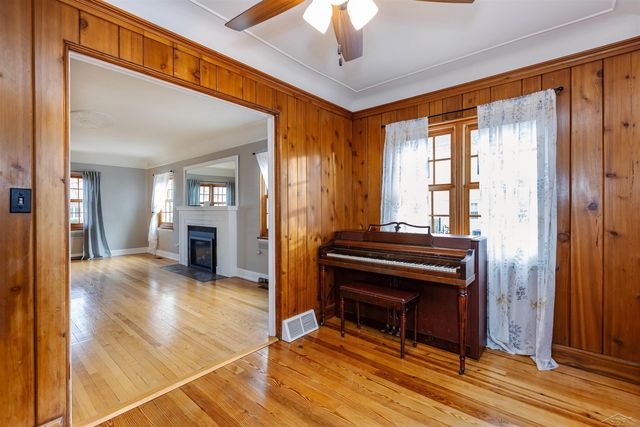 313 Ardussi Avenue, Saginaw, MI 48602