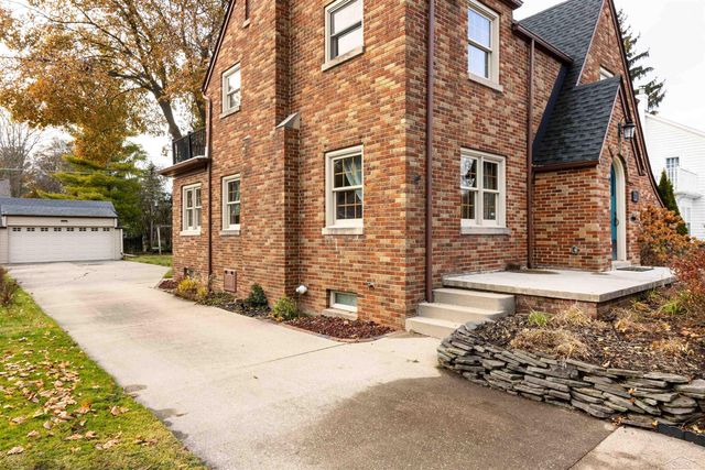 313 Ardussi Avenue, Saginaw, MI 48602