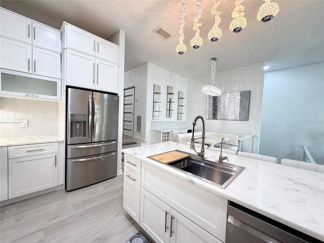 724 CORAL REEF DRIVE, Tampa, FL 33602