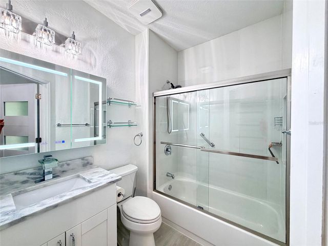 724 CORAL REEF DRIVE, Tampa, FL 33602