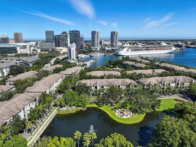 724 CORAL REEF DRIVE, Tampa, FL 33602