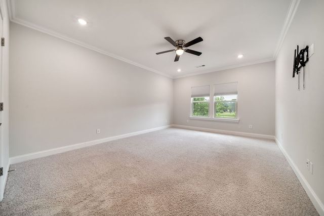 1681 Boardwalk Pl, Gallatin, TN 37066
