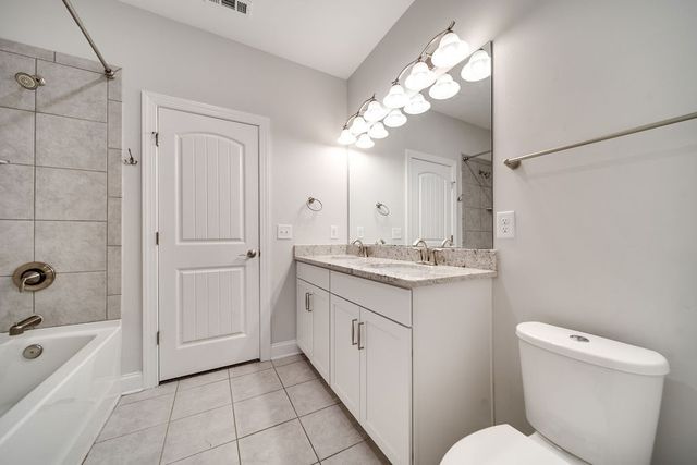 1681 Boardwalk Pl, Gallatin, TN 37066
