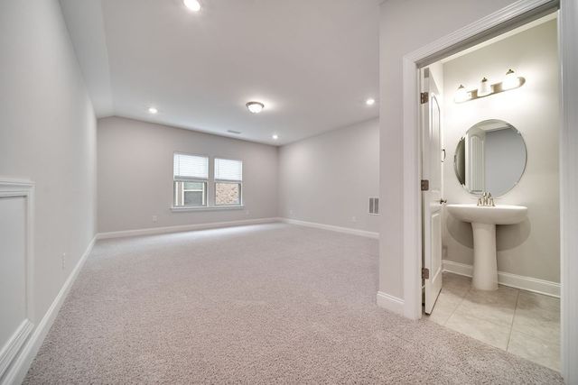 1681 Boardwalk Pl, Gallatin, TN 37066