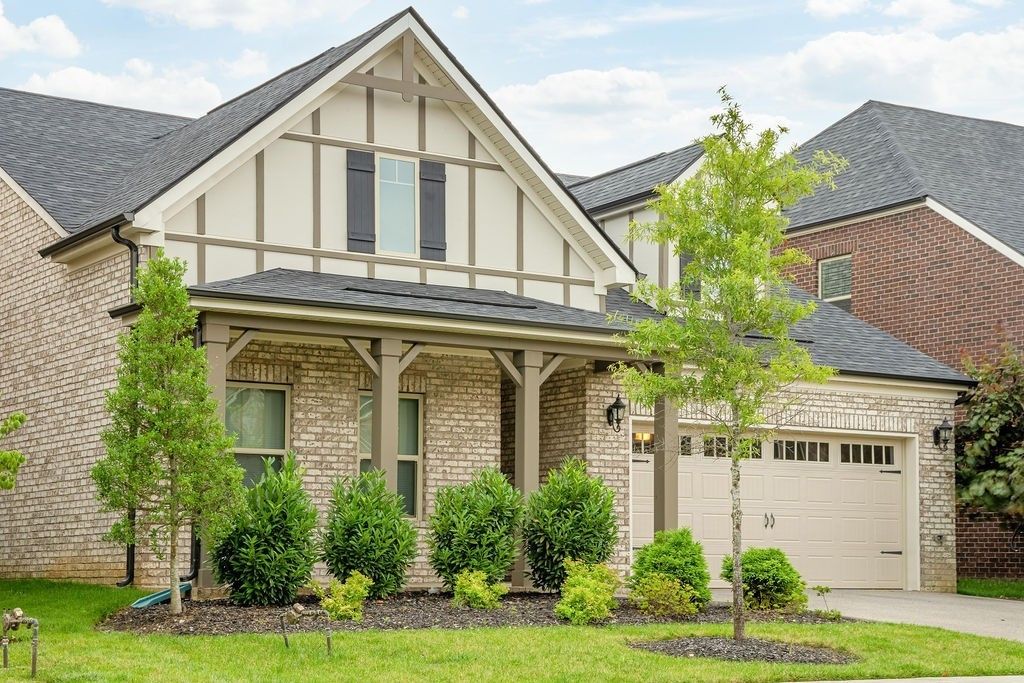 1681 Boardwalk Pl, Gallatin, TN 37066