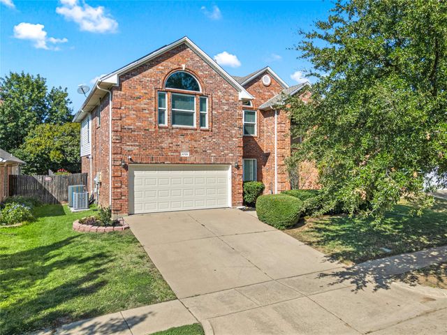 4709 Bristol Trace Trail, Fort Worth, TX 76244