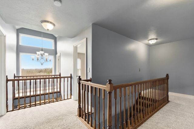 10474 SAMPSON Road, Greene, PA 16441