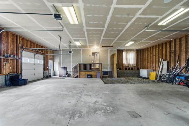 10474 SAMPSON Road, Greene, PA 16441