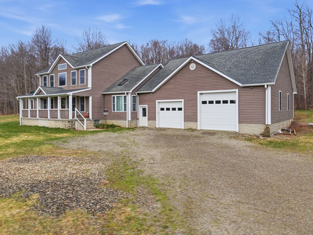 10474 SAMPSON Road, Greene, PA 16441