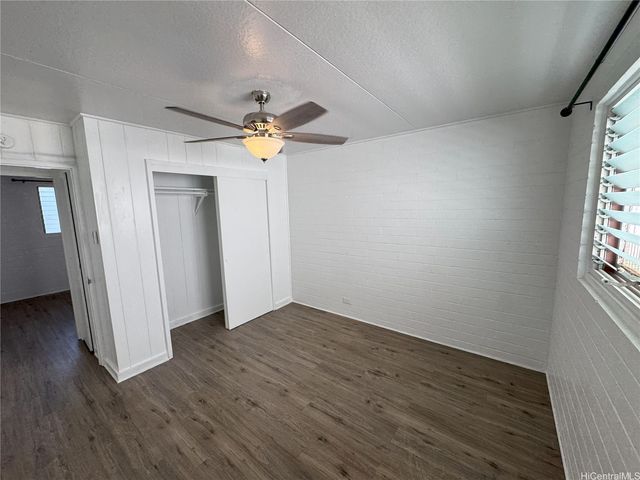 1116 Isenberg Street, Honolulu, HI 96826