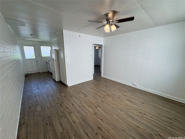 1116 Isenberg Street, Honolulu, HI 96826
