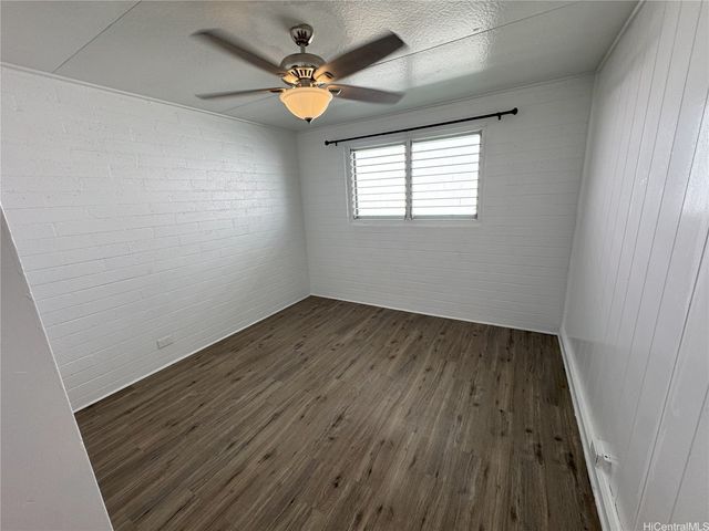 1116 Isenberg Street, Honolulu, HI 96826
