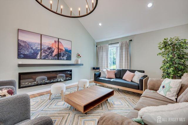 76 Revere Boulevard, Edison, NJ 08820