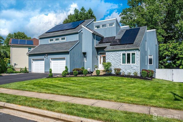 76 Revere Boulevard, Edison, NJ 08820
