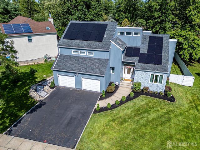 76 Revere Boulevard, Edison, NJ 08820