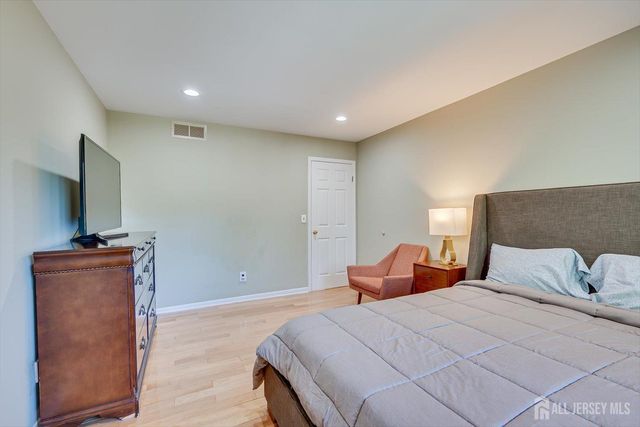 76 Revere Boulevard, Edison, NJ 08820