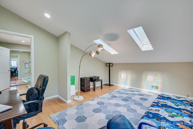 76 Revere Boulevard, Edison, NJ 08820