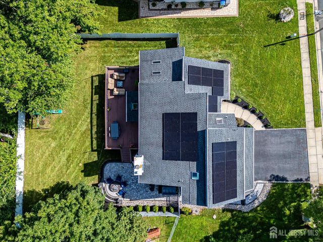 76 Revere Boulevard, Edison, NJ 08820