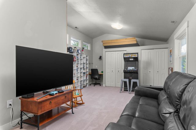 6442 W 10900 N, Highland, UT 84003