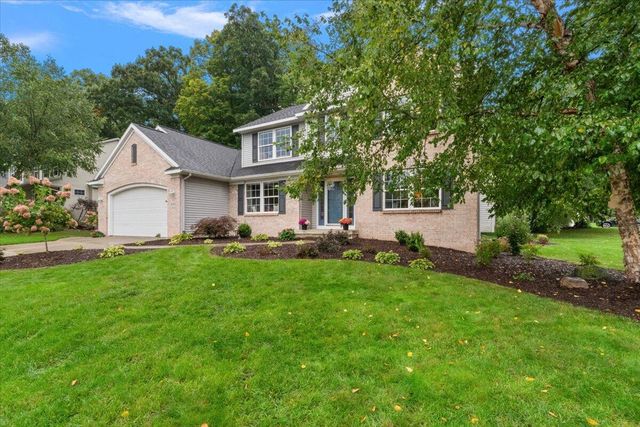 8140 Siesta Drive Ne, Cannon Twp, MI 49341
