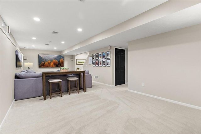 8140 Siesta Drive Ne, Cannon Twp, MI 49341
