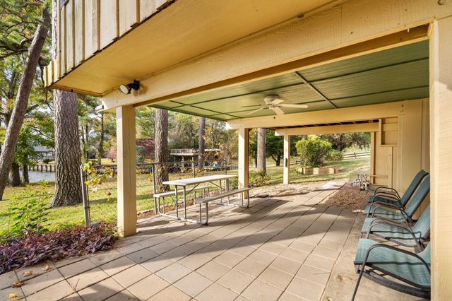 148 Moon Mist, Livingston, TX 77351