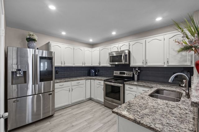 6541 Los Rios Drive, Mesquite, TX 75150