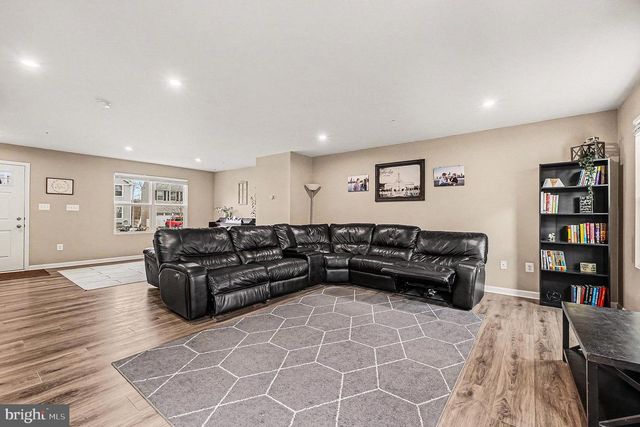 107 GOLDSPIRE DR, Elkton, MD 21921