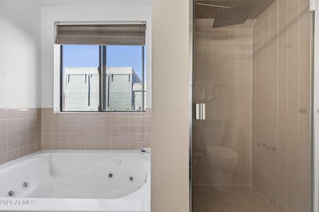Image 13 of property listing at 424 S 2ND Street 209, Phoenix, AZ 85004