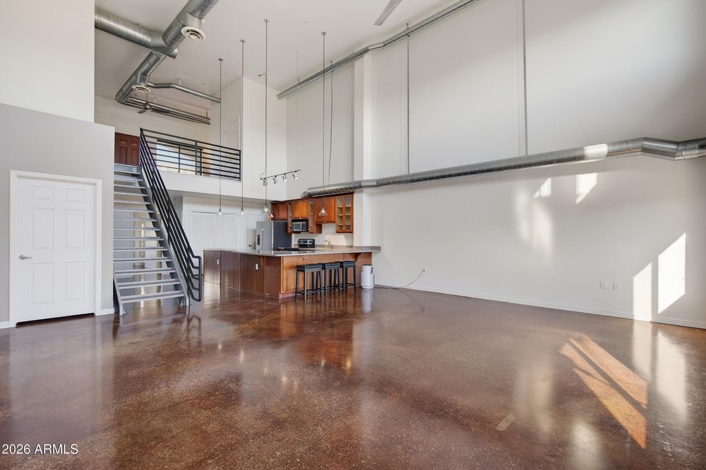 Image 21 of property listing at 424 S 2ND Street 209, Phoenix, AZ 85004