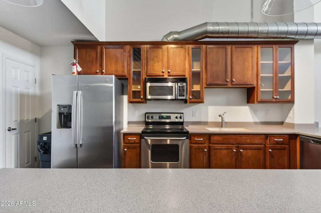 Image 6 of property listing at 424 S 2ND Street 209, Phoenix, AZ 85004