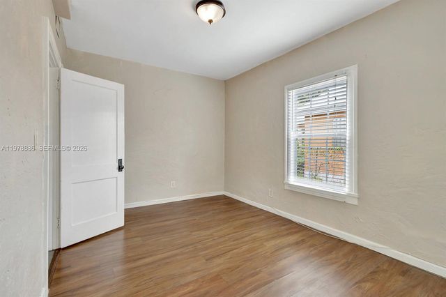 630 33rd St 0, West Palm Beach, FL 33407