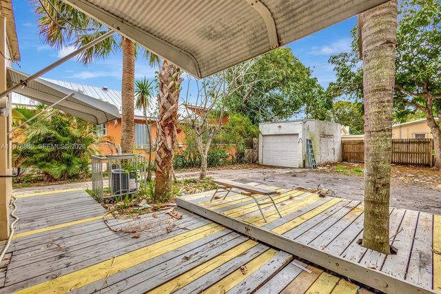 630 33rd St 0, West Palm Beach, FL 33407