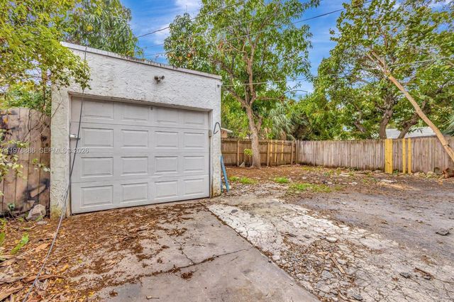 630 33rd St 0, West Palm Beach, FL 33407