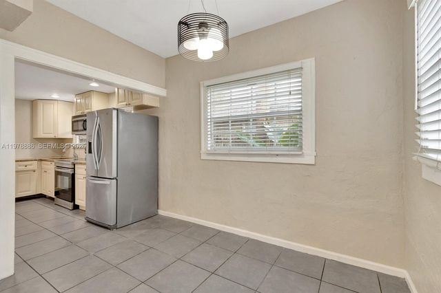 630 33rd St 0, West Palm Beach, FL 33407