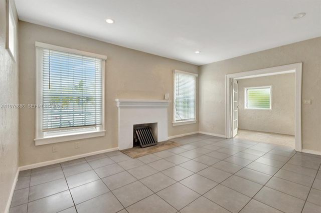 630 33rd St 0, West Palm Beach, FL 33407