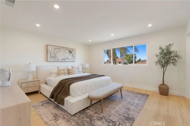 13848 Carnaby, Cerritos, CA 90703