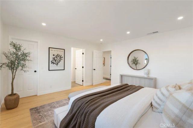13848 Carnaby, Cerritos, CA 90703