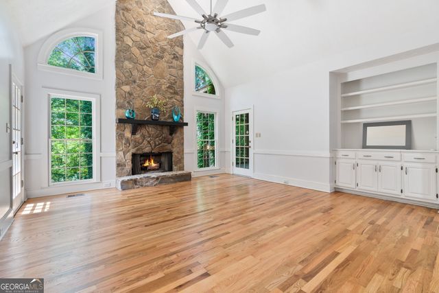 275 Sageglen Road, Lawrenceville, GA 30044